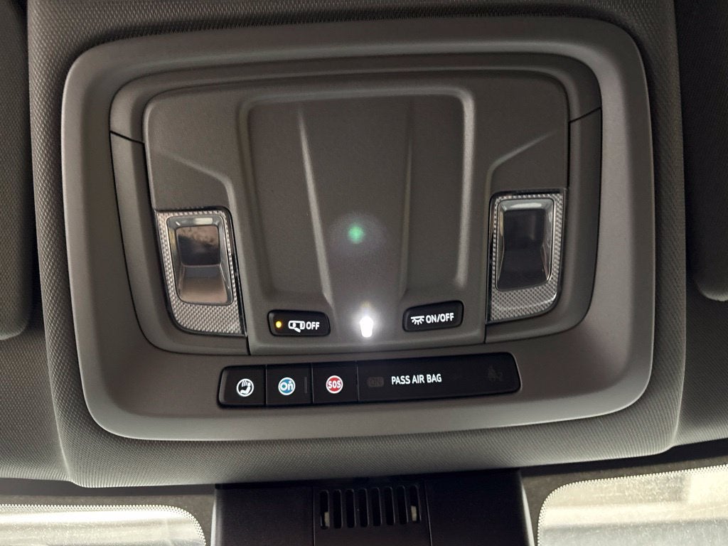 2026 Chevrolet Silverado 1500 RST Crew Cab Short Box 4WD