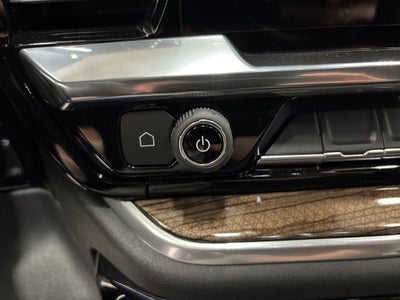 2026 Chevrolet Silverado 1500 RST Crew Cab Short Box 4WD