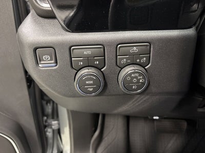 2026 Chevrolet Silverado 1500 RST Crew Cab Short Box 4WD