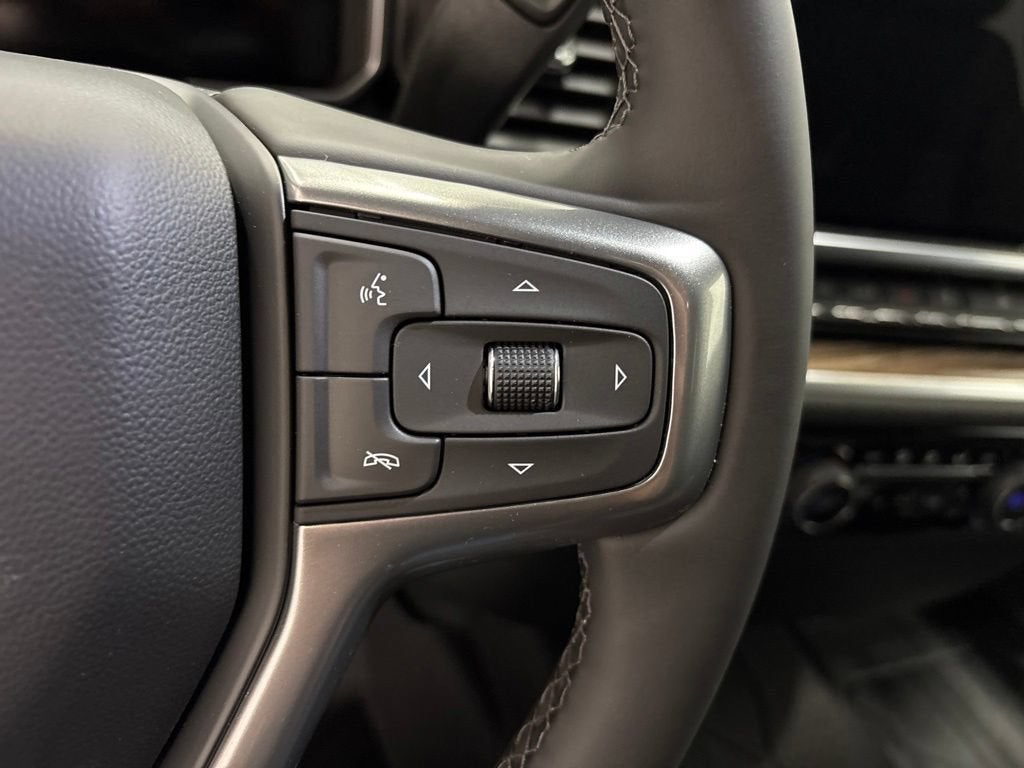 2026 Chevrolet Silverado 1500 RST Crew Cab Short Box 4WD