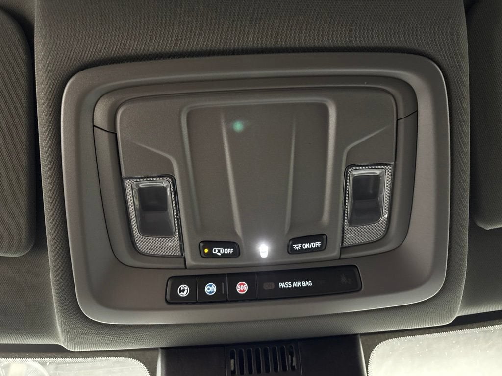 2026 Chevrolet Silverado 1500 RST Crew Cab Short Box 4WD