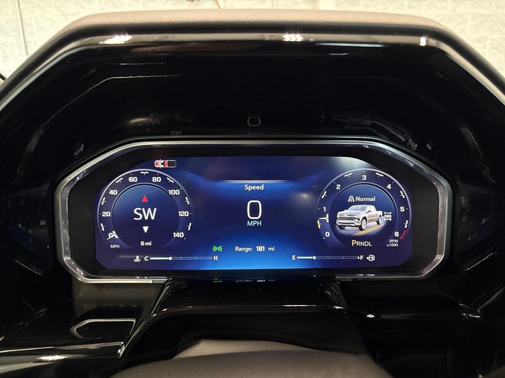 2026 Chevrolet Silverado 1500 RST Crew Cab Short Box 4WD