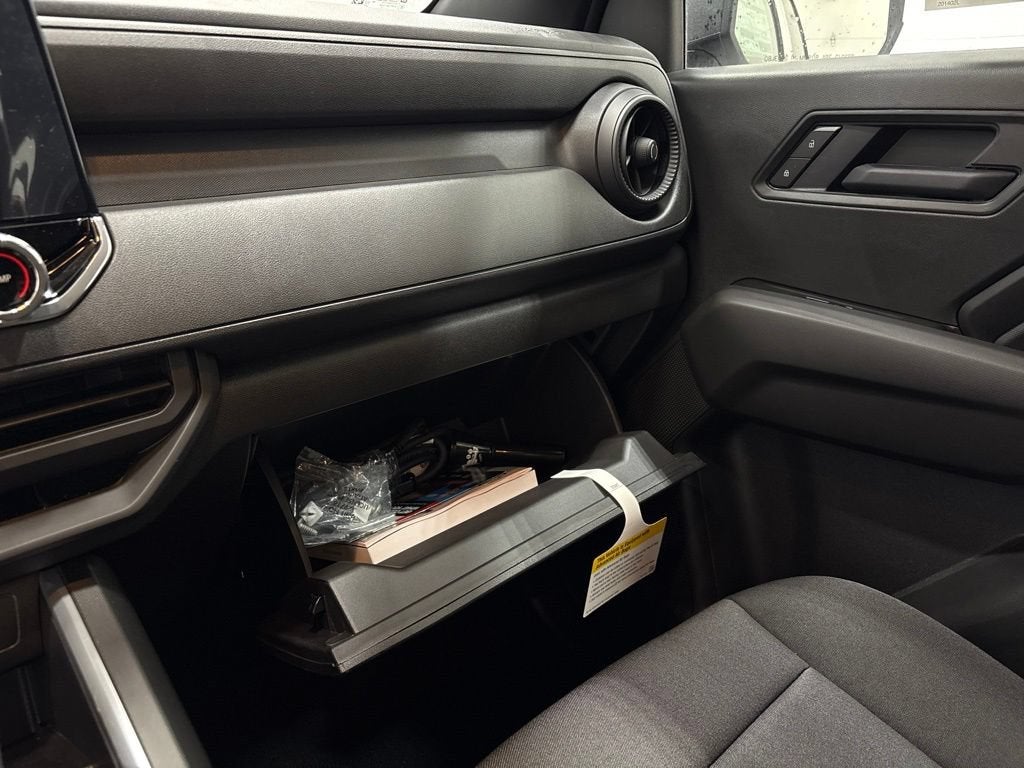 2026 Chevrolet Colorado WT Crew Cab Short Box 4WD