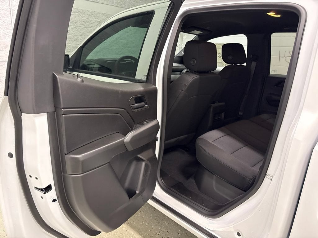 2026 Chevrolet Colorado WT Crew Cab Short Box 4WD