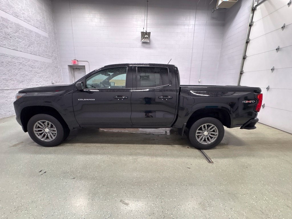 2023 Chevrolet Colorado 4WD LT