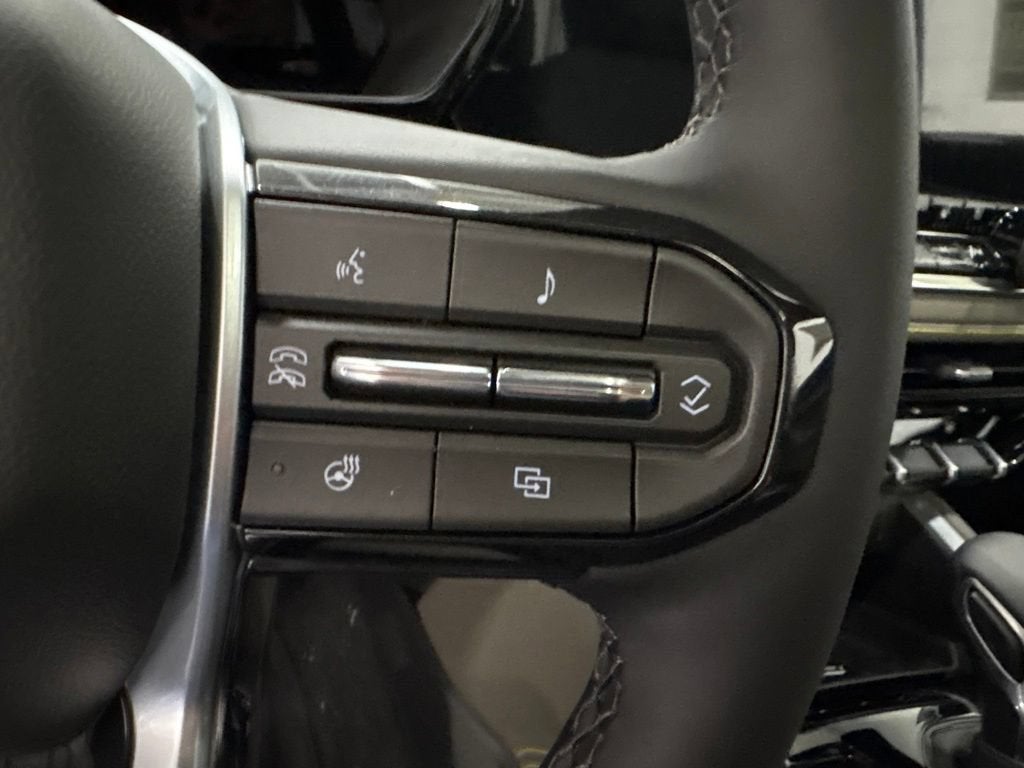 2026 Chevrolet Colorado ZR2 Crew Cab Short Box 4WD