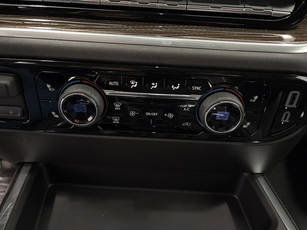 2026 Chevrolet Silverado 1500 RST Double Cab Standard Box 4WD