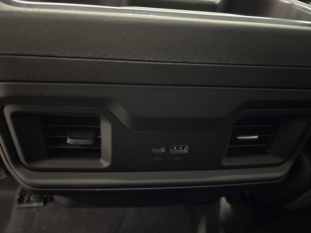 2026 Chevrolet Silverado 1500 RST Double Cab Standard Box 4WD