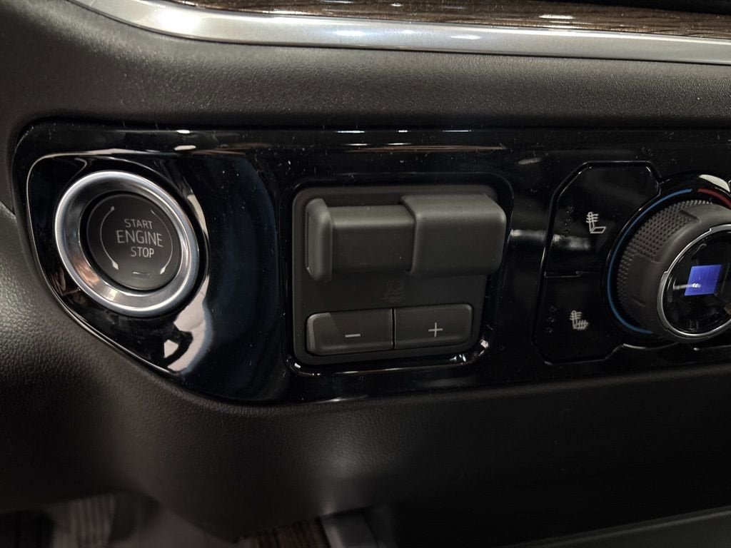 2026 Chevrolet Silverado 1500 RST Double Cab Standard Box 4WD