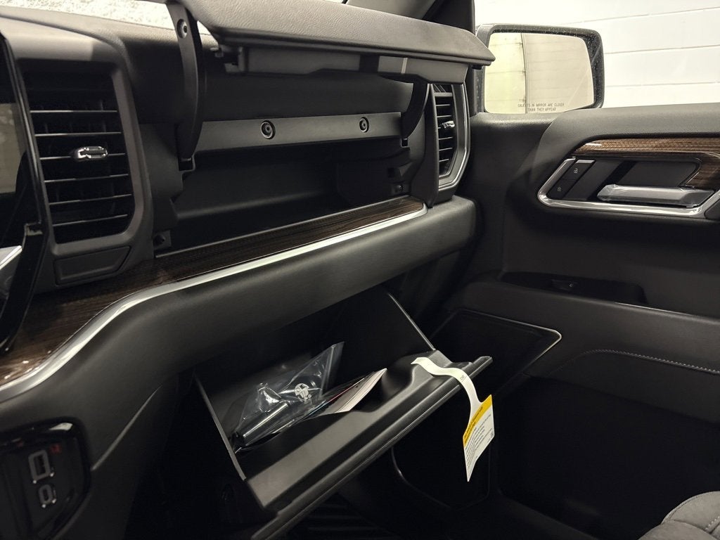 2026 Chevrolet Silverado 1500 LT (2FL) Double Cab Standard Box 4WD