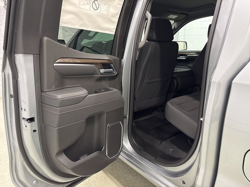 2026 Chevrolet Silverado 1500 LT (2FL) Double Cab Standard Box 4WD