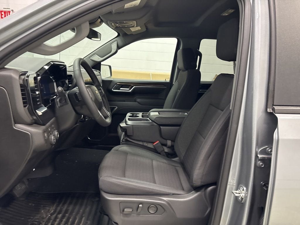 2026 Chevrolet Silverado 1500 LT (2FL) Double Cab Standard Box 4WD