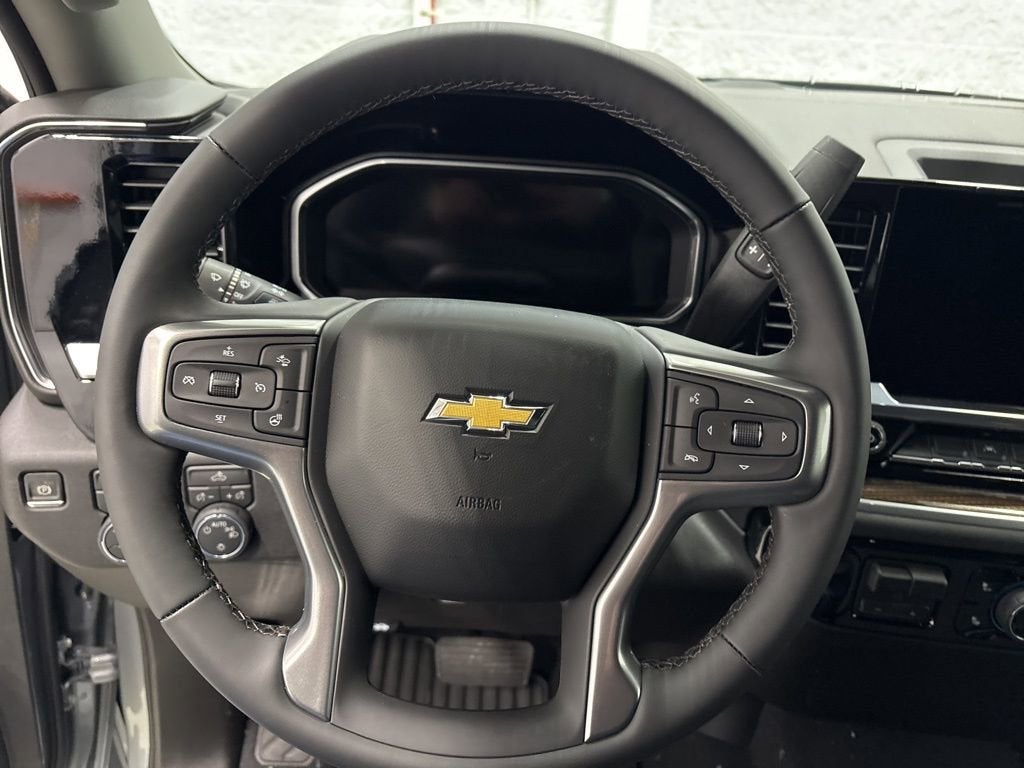 2026 Chevrolet Silverado 1500 LT (2FL) Double Cab Standard Box 4WD