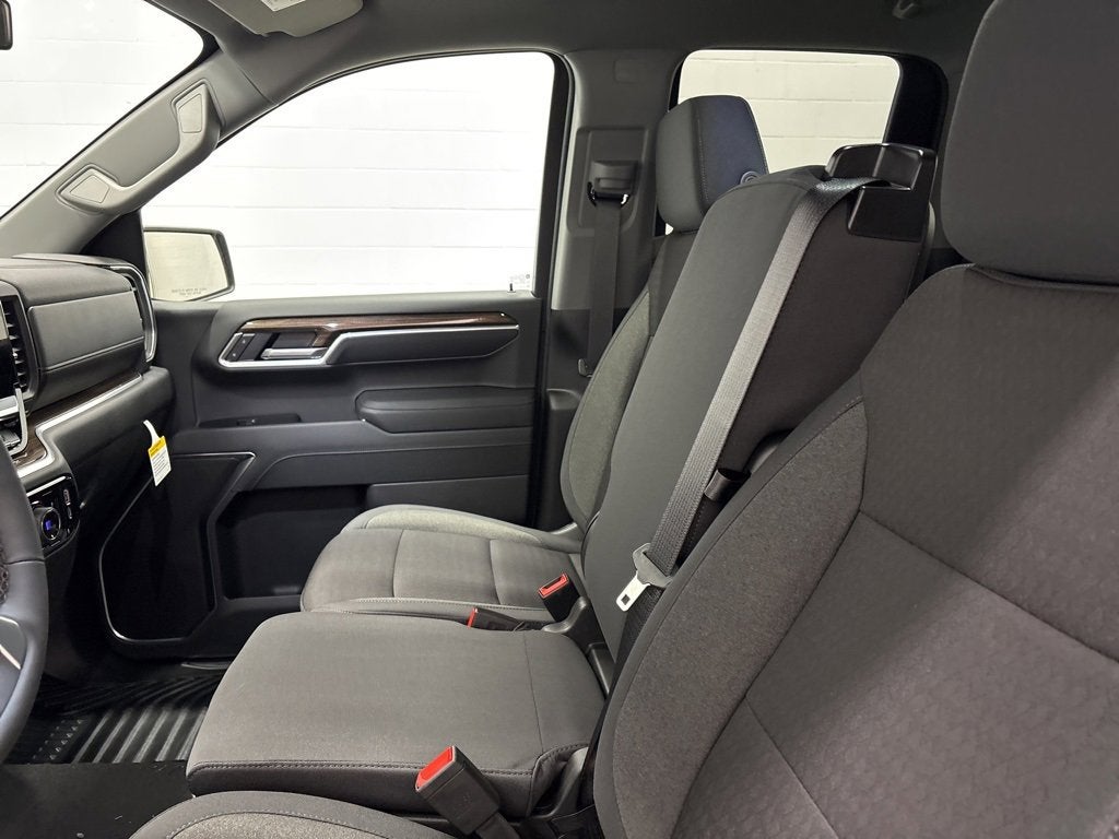 2026 Chevrolet Silverado 1500 LT (2FL) Double Cab Standard Box 4WD