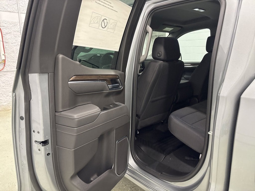 2026 Chevrolet Silverado 1500 LT (2FL) Double Cab Standard Box 4WD