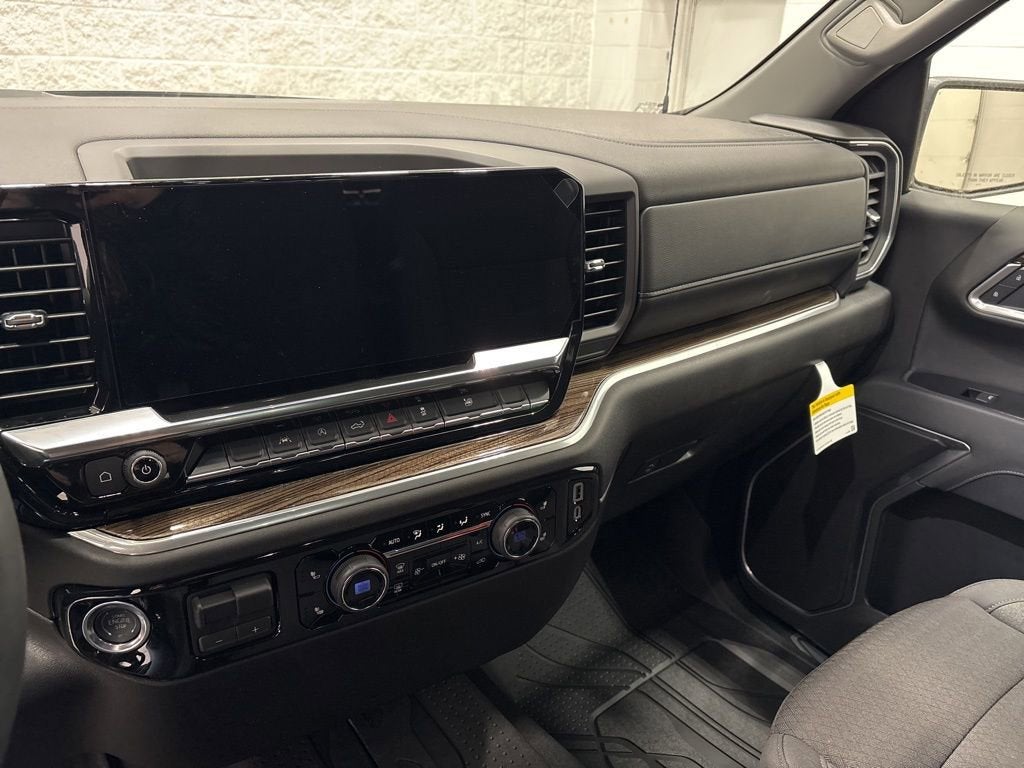 2026 Chevrolet Silverado 1500 RST Double Cab Standard Box 4WD