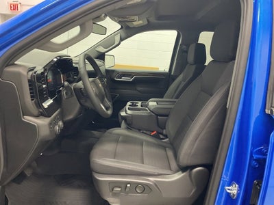 2026 Chevrolet Silverado 1500 LT Crew Cab Short Box 4WD