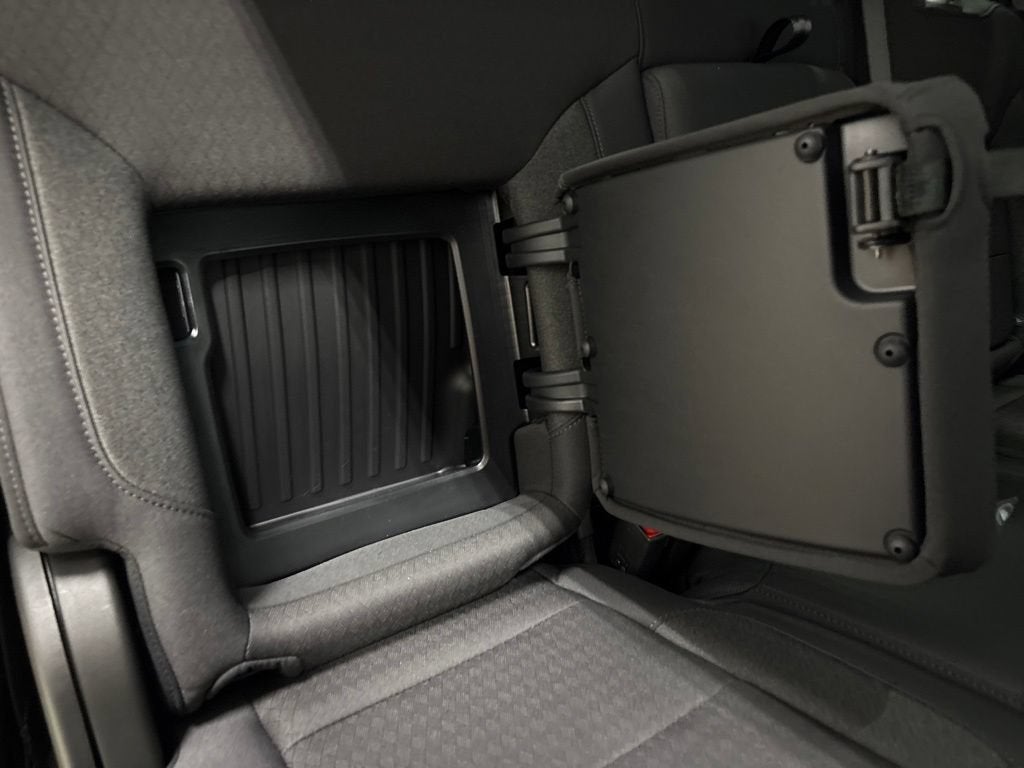 2026 Chevrolet Silverado 1500 LT Crew Cab Standard Box 4WD