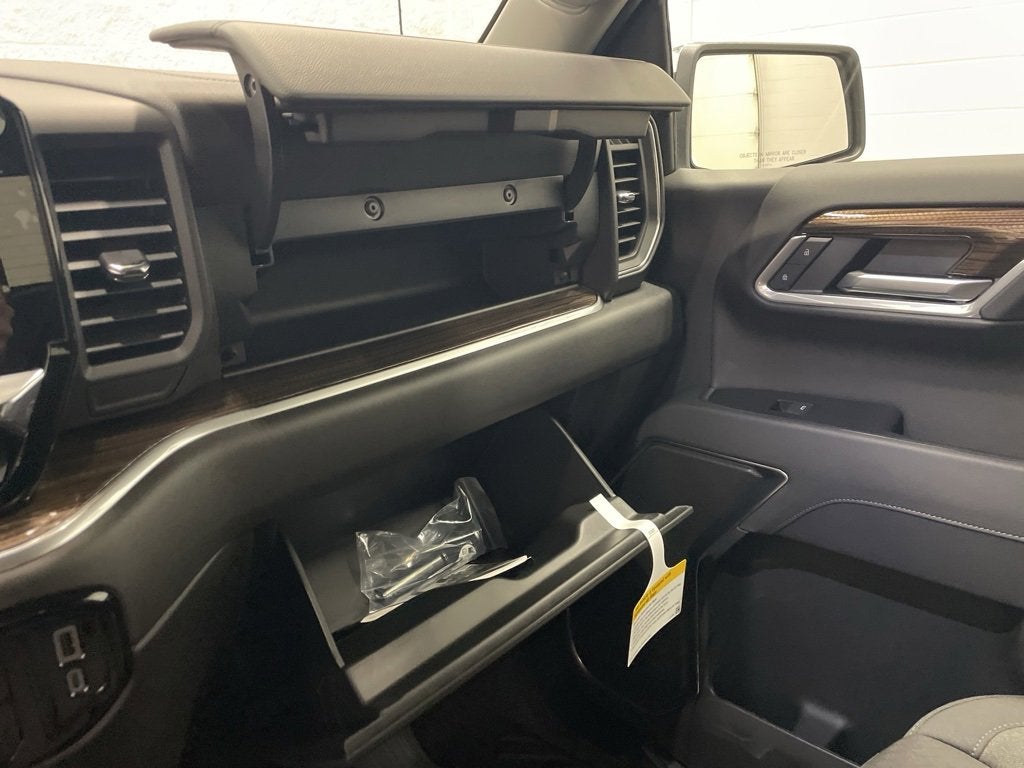 2026 Chevrolet Silverado 1500 LT Crew Cab Short Box 4WD