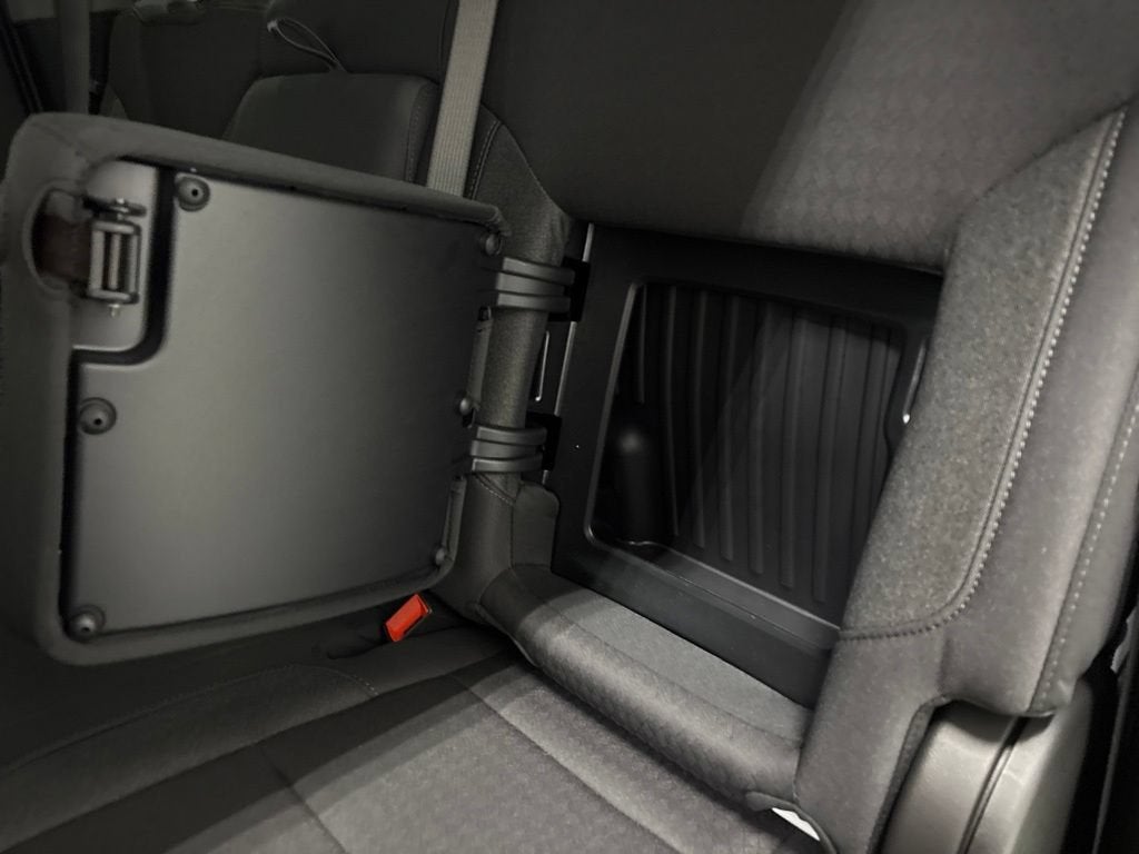 2026 Chevrolet Silverado 1500 LT Crew Cab Standard Box 4WD
