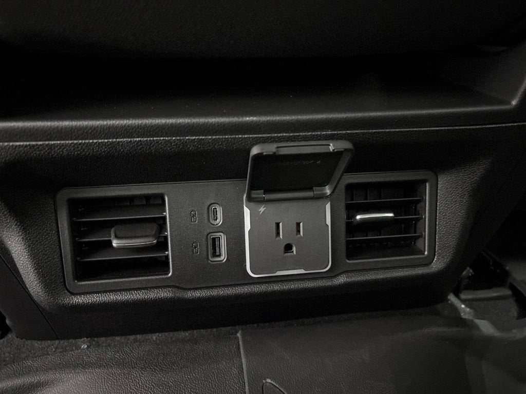 2026 Chevrolet Silverado 1500 LT Crew Cab Standard Box 4WD