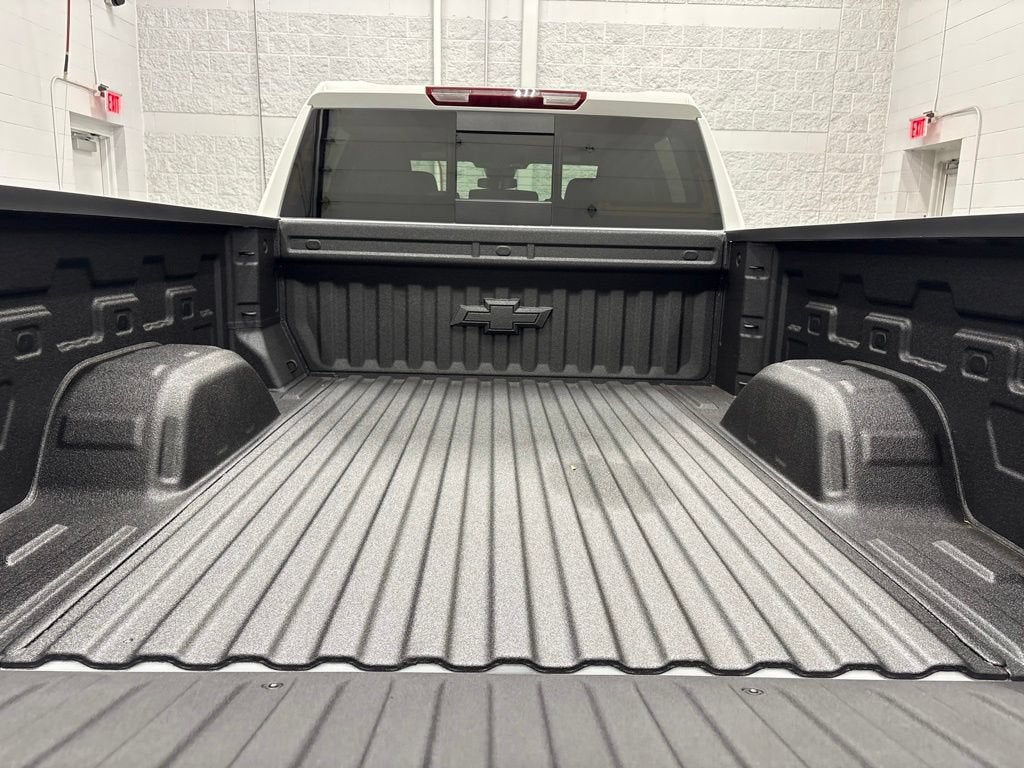 2026 Chevrolet Silverado 1500 LT Crew Cab Standard Box 4WD