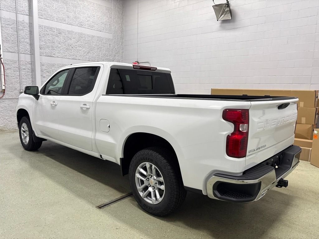 2026 Chevrolet Silverado 1500 LT Crew Cab Standard Box 4WD