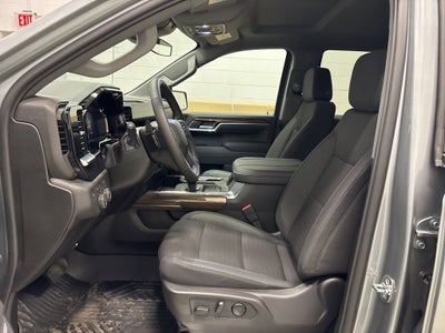 2026 Chevrolet Silverado 1500 RST Crew Cab Short Box 4WD