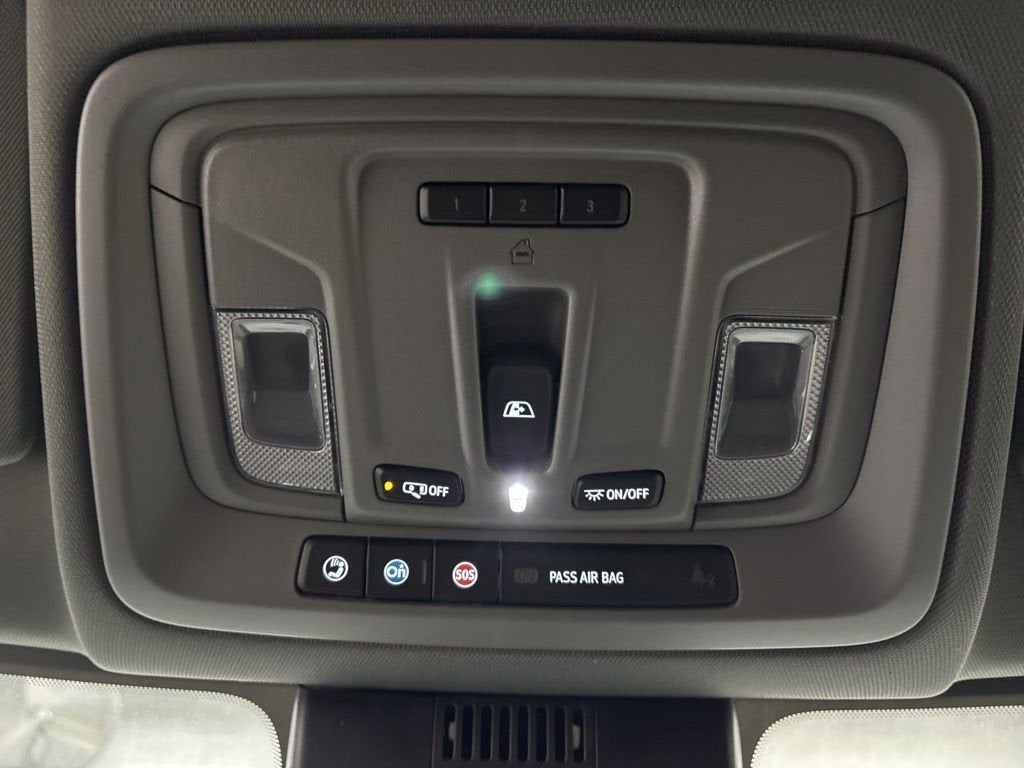 2026 Chevrolet Silverado 1500 RST Crew Cab Short Box 4WD