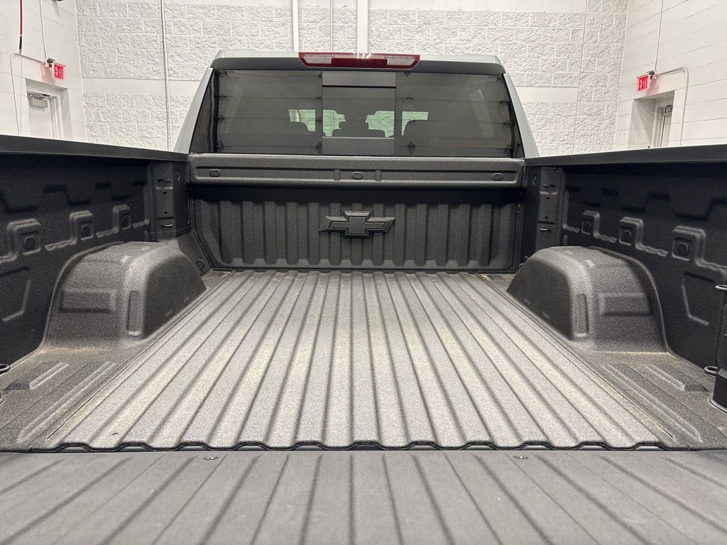 2026 Chevrolet Silverado 1500 RST Crew Cab Short Box 4WD