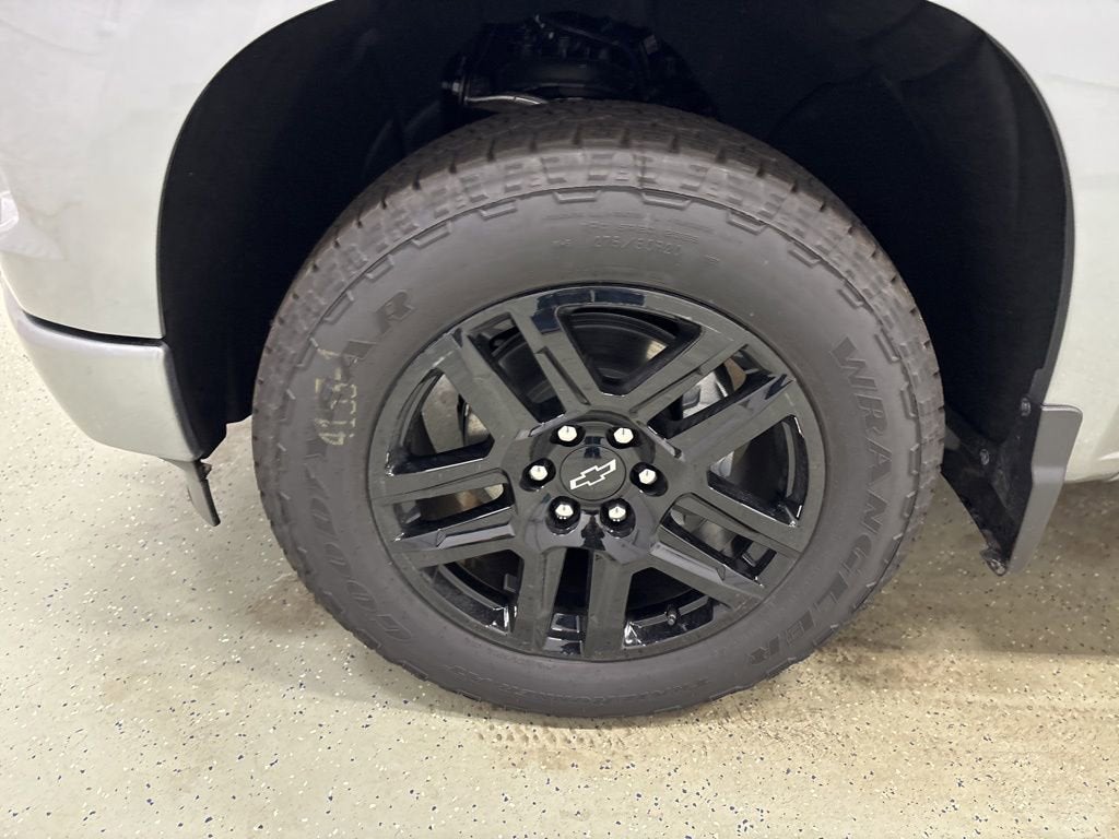 2026 Chevrolet Silverado 1500 RST Crew Cab Short Box 4WD