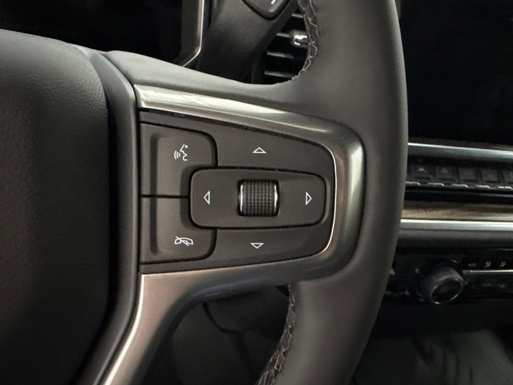2026 Chevrolet Silverado 1500 RST Crew Cab Short Box 4WD
