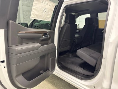 2026 Chevrolet Silverado 1500 RST Crew Cab Short Box 4WD