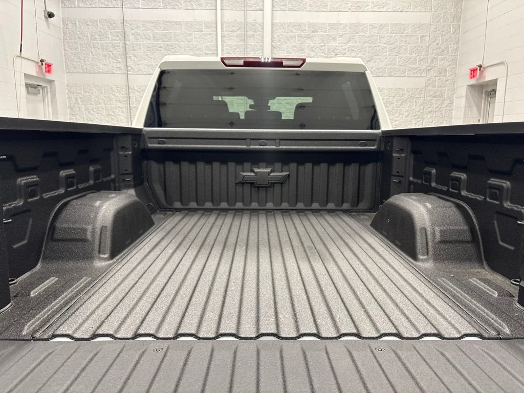 2026 Chevrolet Silverado 1500 RST Crew Cab Short Box 4WD