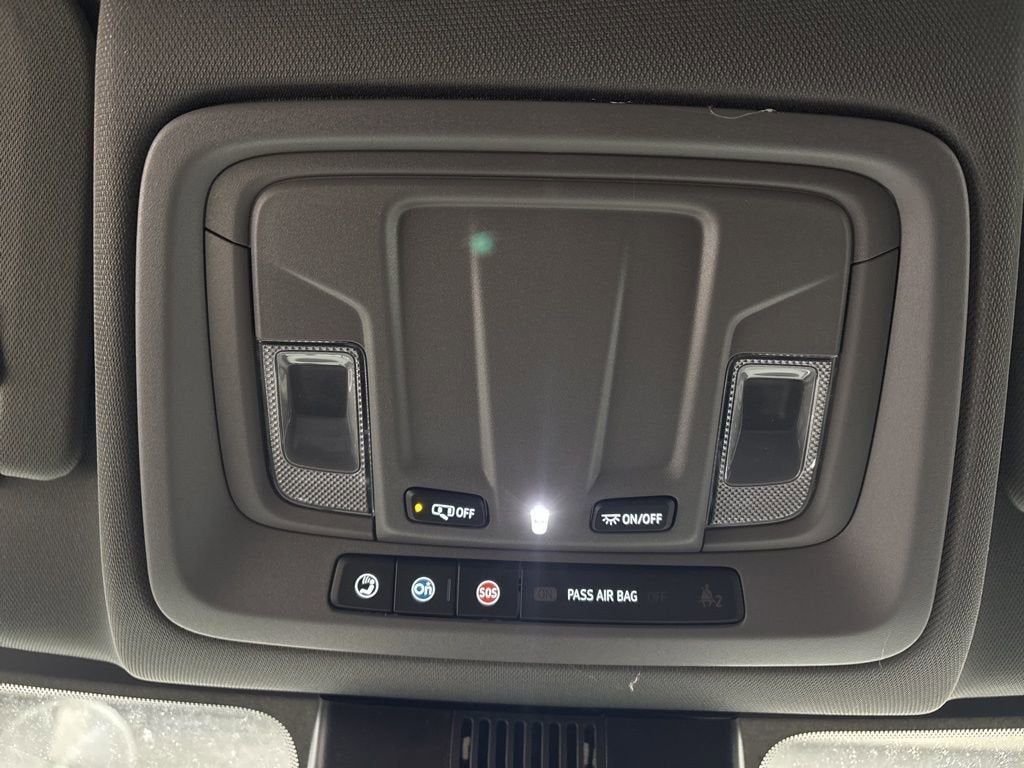 2026 Chevrolet Silverado 1500 RST Crew Cab Short Box 4WD