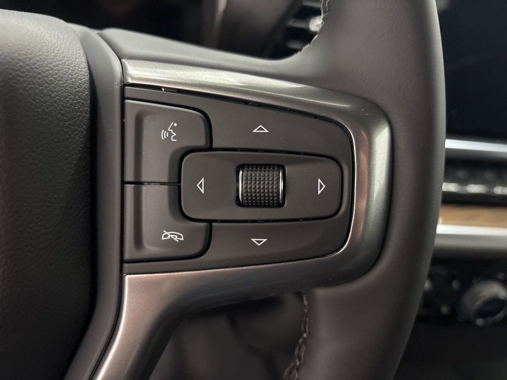 2026 Chevrolet Silverado 1500 RST Crew Cab Short Box 4WD