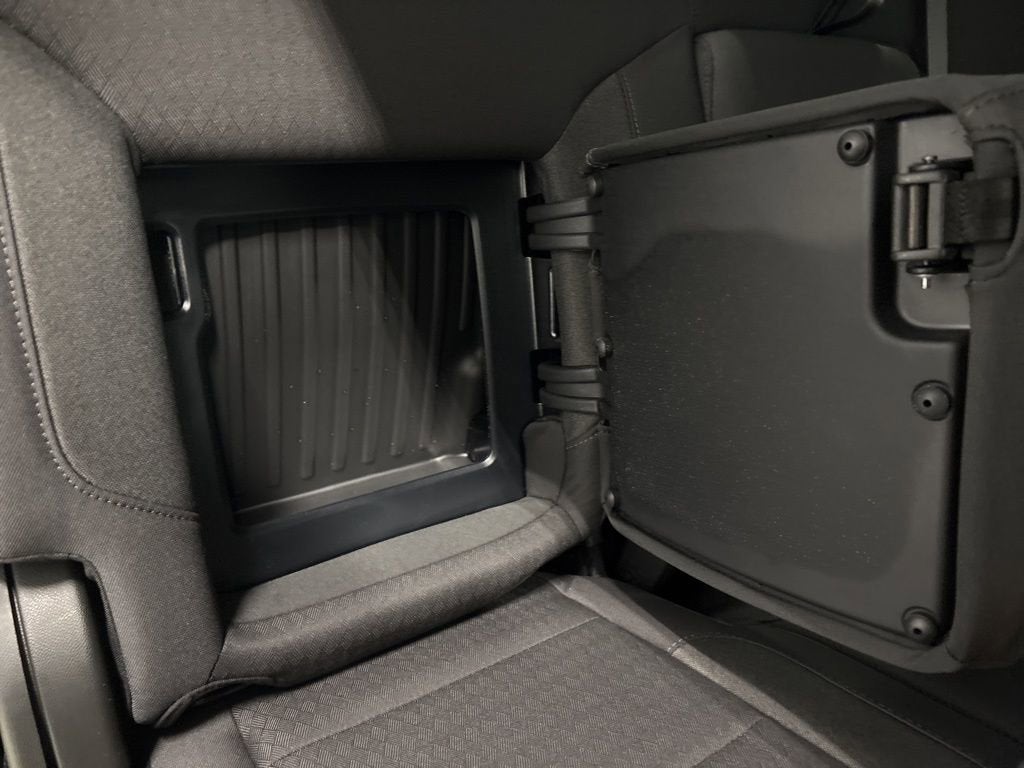 2026 Chevrolet Silverado 1500 RST Crew Cab Short Box 4WD