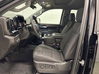 2026 Chevrolet Silverado 1500 RST Crew Cab Short Box 4WD