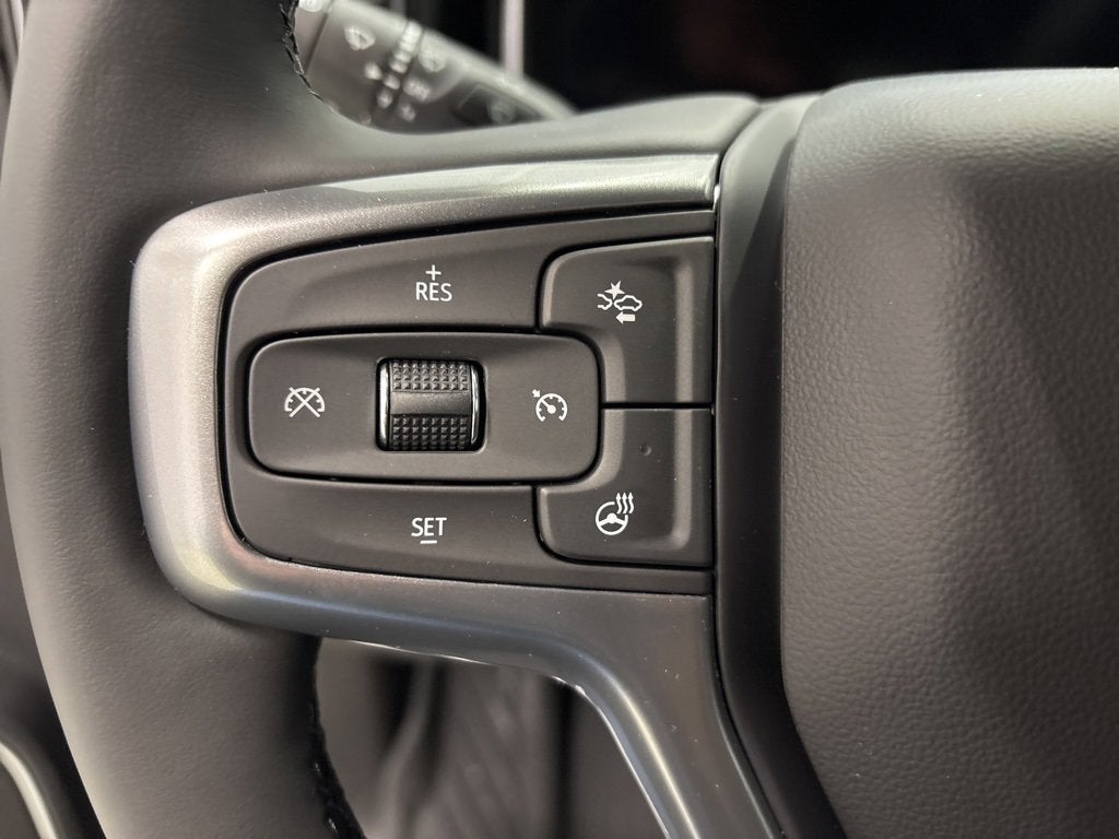 2026 Chevrolet Silverado 1500 RST Crew Cab Short Box 4WD