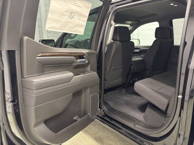 2026 Chevrolet Silverado 1500 RST Crew Cab Short Box 4WD