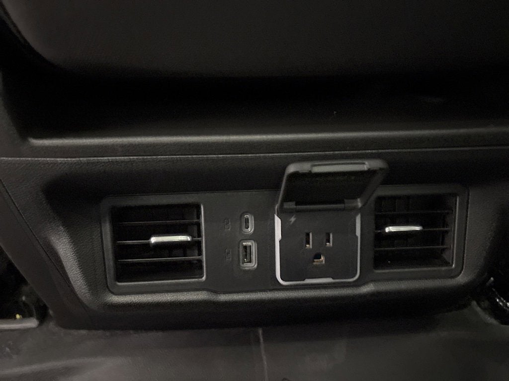 2026 Chevrolet Silverado 1500 RST Crew Cab Short Box 4WD