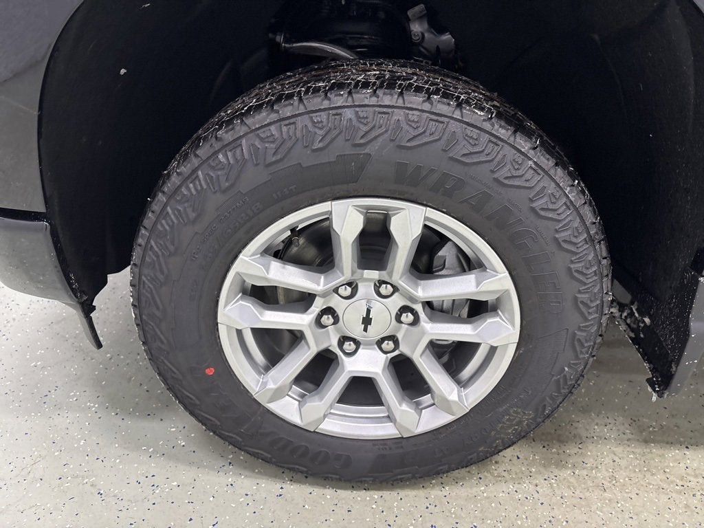 2026 Chevrolet Silverado 1500 RST Crew Cab Short Box 4WD