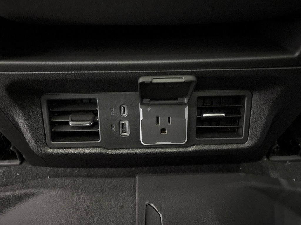 2026 Chevrolet Silverado 1500 RST Crew Cab Short Box 4WD