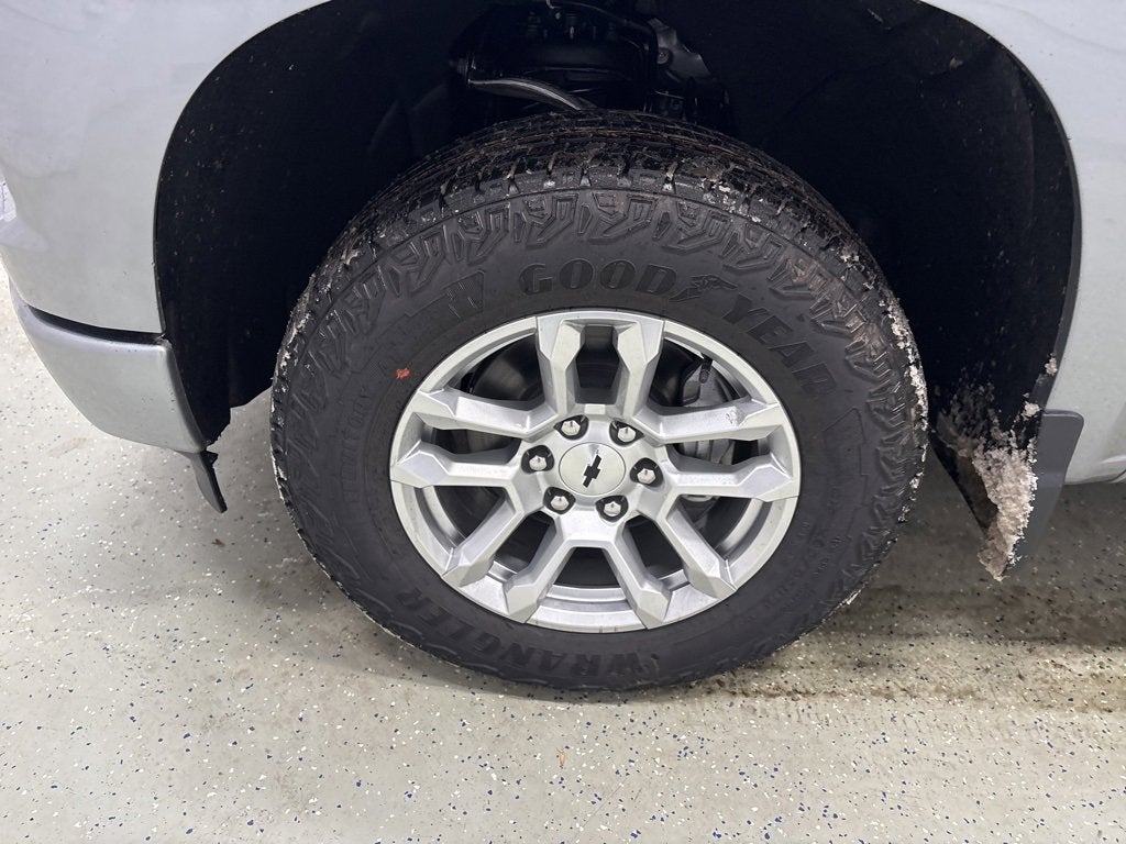 2026 Chevrolet Silverado 1500 RST Crew Cab Short Box 4WD