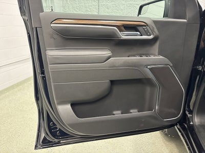 2026 Chevrolet Silverado 1500 RST Crew Cab Short Box 4WD