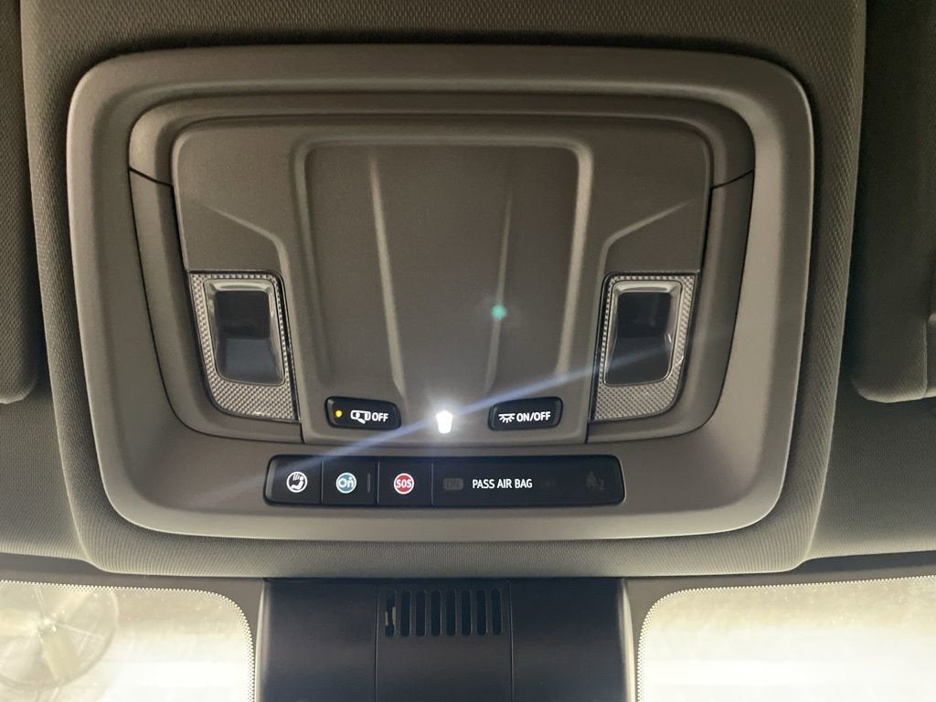 2026 Chevrolet Silverado 1500 RST Crew Cab Short Box 4WD