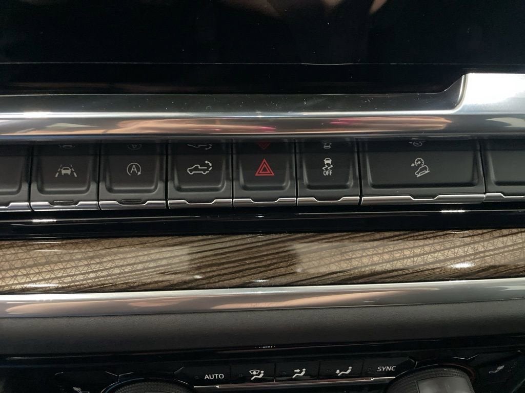 2026 Chevrolet Silverado 1500 RST Crew Cab Short Box 4WD