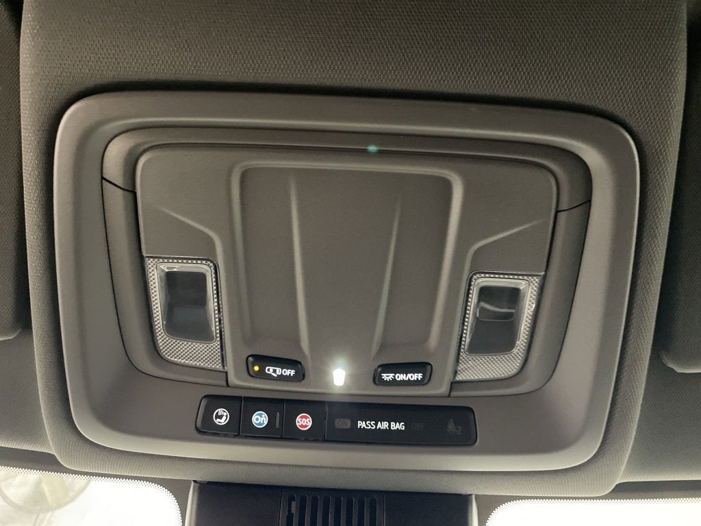 2026 Chevrolet Silverado 1500 RST Crew Cab Short Box 4WD