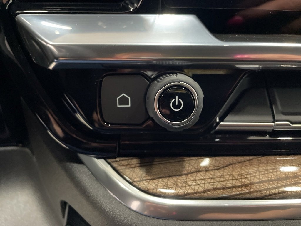 2026 Chevrolet Silverado 1500 RST Crew Cab Short Box 4WD