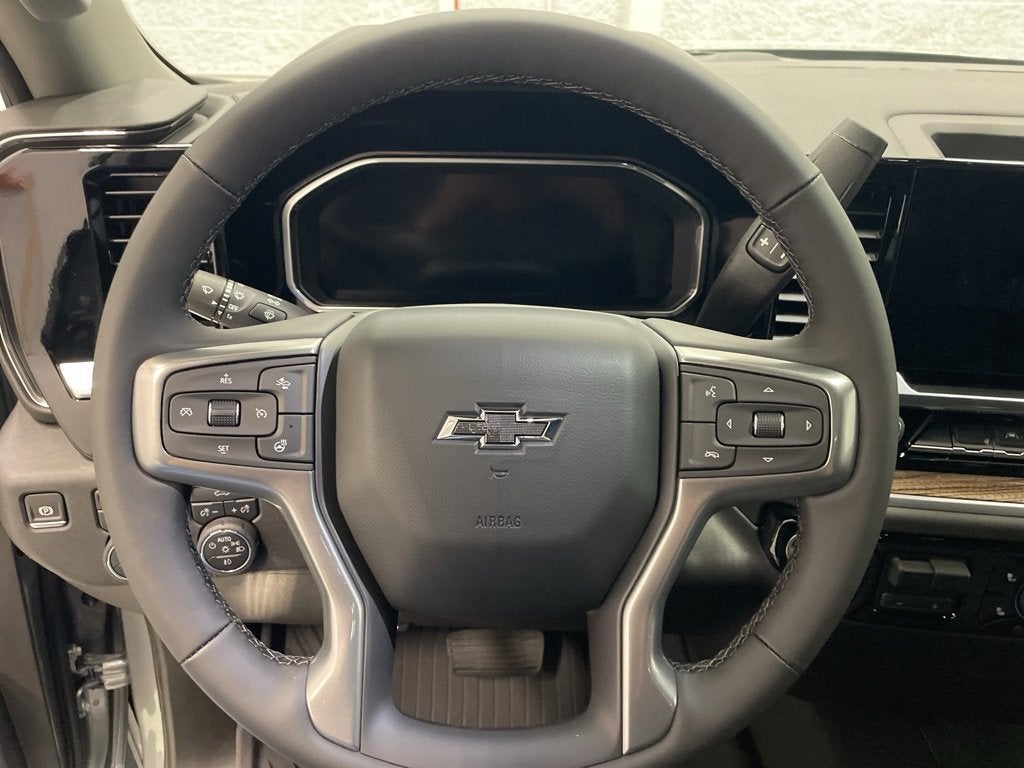 2026 Chevrolet Silverado 1500 RST Crew Cab Short Box 4WD